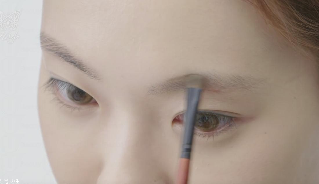 優(yōu)雅氣質(zhì)妝容教程 氣質(zhì)典雅妝容教學(xué) 優(yōu)雅氣質(zhì)妝容教程 氣質(zhì)典雅妝容教學(xué)