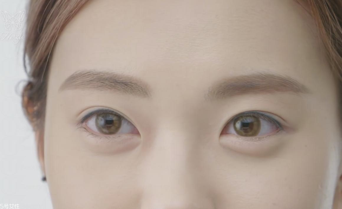 優(yōu)雅氣質(zhì)妝容教程 氣質(zhì)典雅妝容教學(xué) 優(yōu)雅氣質(zhì)妝容教程 氣質(zhì)典雅妝容教學(xué)