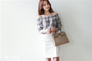 高腰短裙怎么搭配上衣？高腰短裙搭配上衣圖片