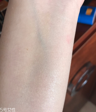 資生堂新艷陽(yáng)果凍防曬棒好不好用 資生堂2018防曬黑科技