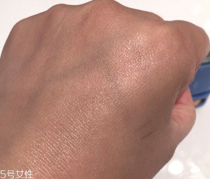 資生堂新艷陽果凍防曬棒適合什么膚質(zhì) 使用測(cè)評(píng)