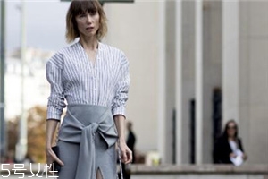 條紋襯衫怎么穿好看？條紋襯衫明星搭配