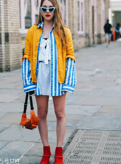 條紋襯衫怎么穿好看？條紋襯衫明星搭配