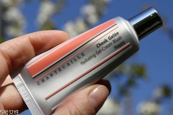 香緹卡胭脂膏怎么用 香緹卡胭脂膏使用方法 香緹卡胭脂膏怎么用 香緹卡胭脂膏使用方法