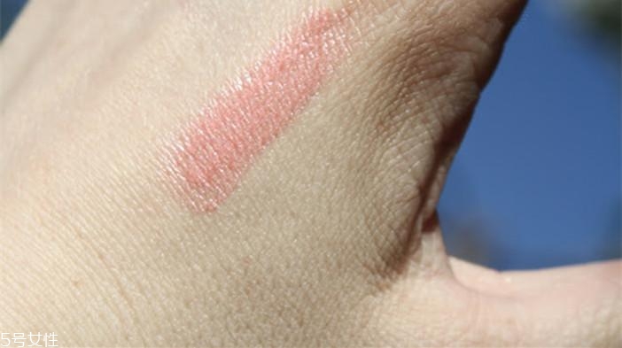 香緹卡胭脂膏怎么用 香緹卡胭脂膏使用方法 香緹卡胭脂膏怎么用 香緹卡胭脂膏使用方法