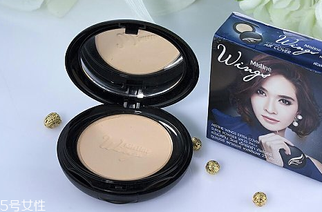 mistine瓷肌粉餅和羽翼粉餅一樣嗎 mistine羽翼粉餅色號試色 mistine瓷肌粉餅和羽翼粉餅一樣嗎 mistine羽翼粉餅色號試色