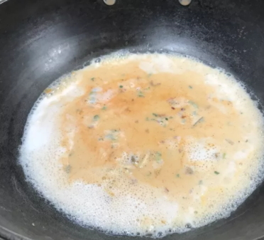 牛奶辛拉面煮多久？牛奶辛拉面牛奶和水的比例