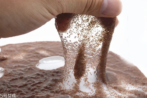 半畝花田是假海藻嗎 半畝花田是不是真海藻 半畝花田是假海藻嗎 半畝花田是不是真海藻