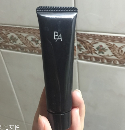 pola紅ba和黑ba按摩膏哪個(gè)好 pola紅ba和黑ba對(duì)比測(cè)評(píng)