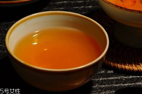 肉桂茶什么時(shí)候喝 肉桂茶適合季節(jié) 肉桂茶什么時(shí)候喝 肉桂茶適合季節(jié)