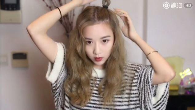 減齡雙丸子頭扎法步驟圖解 減齡雙丸子頭扎法步驟圖解