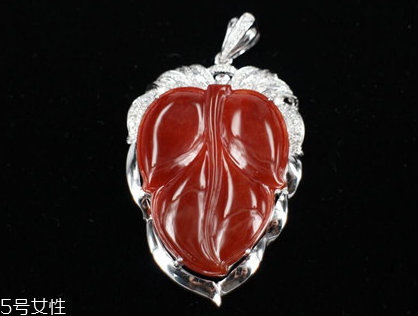 紅翡翠價(jià)格一般多少？紅翡翠的市場(chǎng)價(jià)值