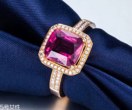 碧璽戒指怎么清洗？碧璽戒指清洗方法