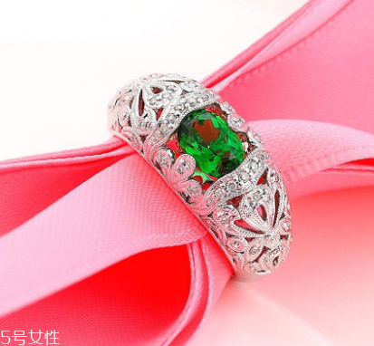 碧璽戒指面劃痕怎么辦？碧璽戒指劃痕修復(fù)方法