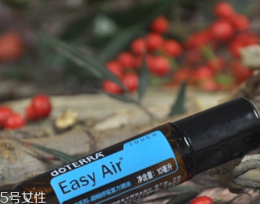 復(fù)方精油使用方法 復(fù)方精油按摩手法 復(fù)方精油使用方法 復(fù)方精油按摩手法