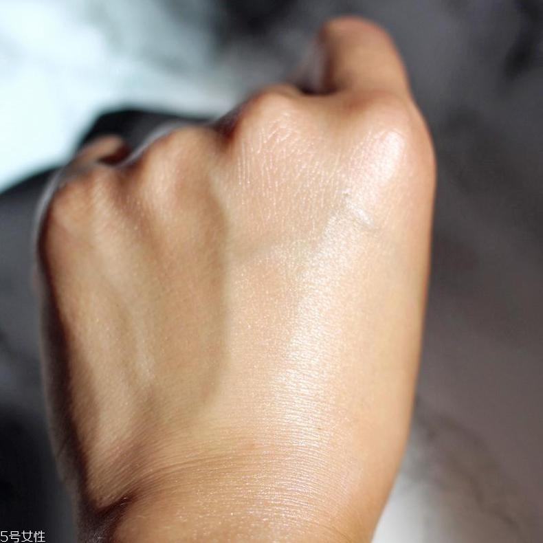 lumene雞尾酒精華油怎么用？能單獨(dú)用嗎？