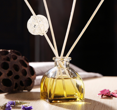 藤條香薰怎么打開(kāi)？