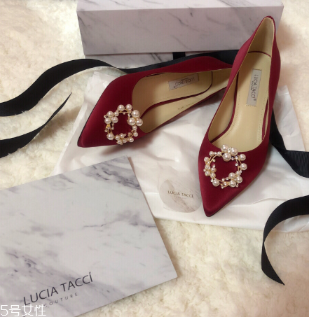 婚鞋只能穿一次嗎？婚鞋結(jié)婚后不能穿了嗎