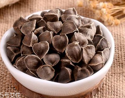 辣木籽能治口臭嗎？口臭吃辣木籽好嗎？