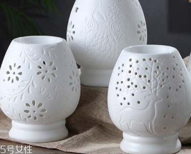 香薰燈燈不亮怎么回事？香薰燈怎么換燈泡