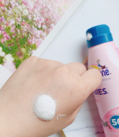 水寶寶防曬噴霧油不油？水寶寶防曬噴霧適合油皮嗎