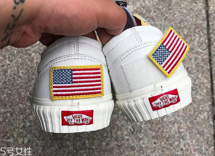 vans與nasa太空航天聯(lián)名系列發(fā)售時間_實物曝光 vans與nasa太空航天聯(lián)名系列發(fā)售時間_實物曝光