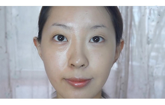 阿瑪尼和雅詩(shī)蘭黛粉底液哪個(gè)好 阿瑪尼粉底液和雅詩(shī)蘭黛對(duì)比 阿瑪尼和雅詩(shī)蘭黛粉底液哪個(gè)好 阿瑪尼粉底液和雅詩(shī)蘭黛對(duì)比