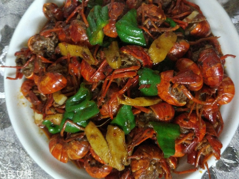 麻辣小龍蝦是哪個(gè)地方的菜系？