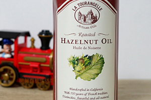 榛子油多少錢一斤？榛子油油脂多嗎