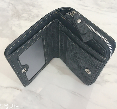 錢包軟皮好還是硬皮好？錢包皮質(zhì)軟硬對比