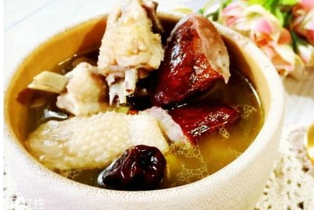 榴蓮燉雞用殼還是肉 榴蓮燉雞用什么榴蓮 榴蓮燉雞用殼還是肉 榴蓮燉雞用什么榴蓮