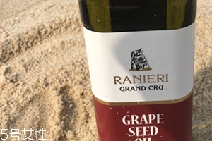葡萄籽油可以炒菜嗎？葡萄籽油可以炒什么菜