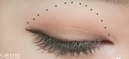 好用的啞光眼影品牌推薦 啞光眼影的正確畫(huà)法教程 好用的啞光眼影品牌推薦 啞光眼影的正確畫(huà)法教程