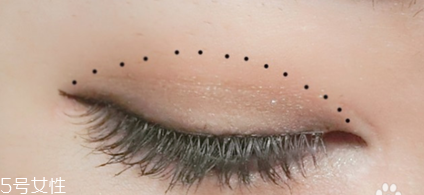 好用的啞光眼影品牌推薦 啞光眼影的正確畫(huà)法教程 好用的啞光眼影品牌推薦 啞光眼影的正確畫(huà)法教程