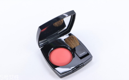 香奈兒唇頰露多少錢 香奈兒全新coco柔霧唇頰露色號試色 香奈兒唇頰露多少錢 香奈兒全新coco柔霧唇頰露色號試色