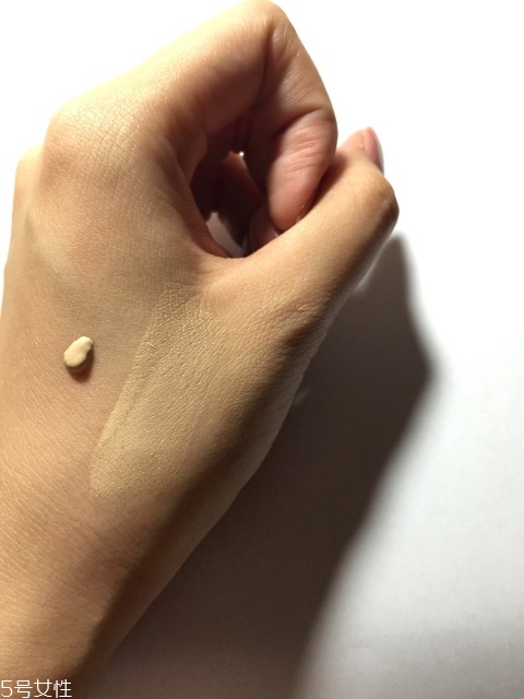 make up forever水粉霜新版怎么樣 muf玫珂菲水粉霜色號(hào)選擇