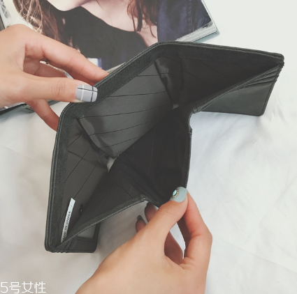 錢包什么顏色招財(cái)聚財(cái)？招財(cái)錢包顏色推薦