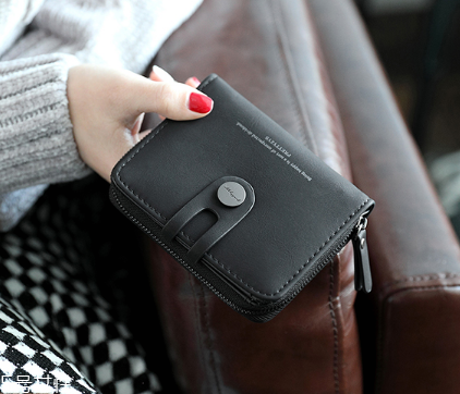 錢包上有劃痕怎么辦？錢包上劃痕消除方法