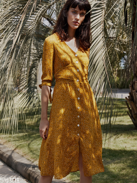 上身豐滿穿什么衣服好？適合上身豐滿女生的穿搭推薦