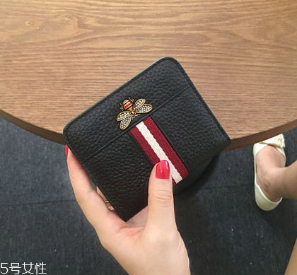 錢包里放照片好嗎？錢包里放照片的意義