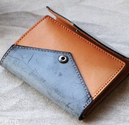 錢包弄上油漬怎么清洗？錢包上的油漬清洗方法