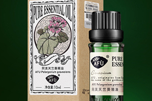 天竺葵精油使用方法 天竺葵精油使用注意事項 天竺葵精油使用方法 天竺葵精油使用注意事項