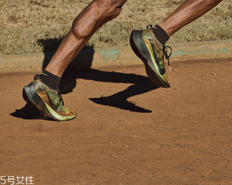 耐克3d打印跑步鞋怎么樣？nike zoom vaporfly elite flyprint評(píng)測(cè)