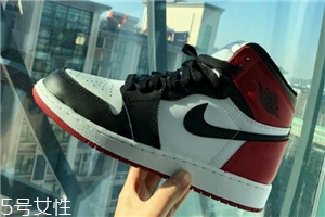 aj 1黑腳趾多少錢？aj 1黑腳趾市場價格