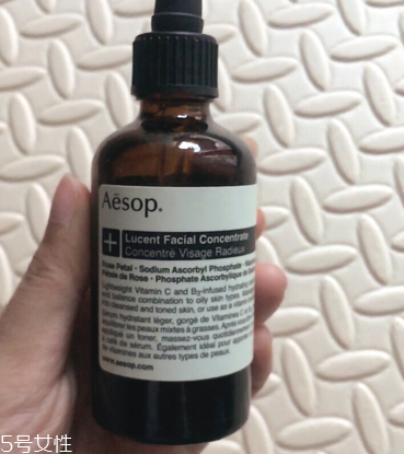aesop伊索澄瑩精華怎么用 伊索澄瑩精華使用方法 aesop伊索澄瑩精華怎么用 伊索澄瑩精華使用方法