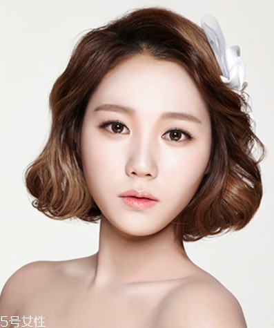 2018新娘短發(fā)發(fā)型 2018短發(fā)新娘發(fā)型圖片 2018新娘短發(fā)發(fā)型 2018短發(fā)新娘發(fā)型圖片