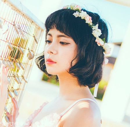 2018新娘短發(fā)發(fā)型 2018短發(fā)新娘發(fā)型圖片 2018新娘短發(fā)發(fā)型 2018短發(fā)新娘發(fā)型圖片