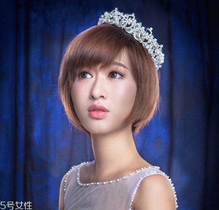 2018新娘短發(fā)發(fā)型 2018短發(fā)新娘發(fā)型圖片 2018新娘短發(fā)發(fā)型 2018短發(fā)新娘發(fā)型圖片