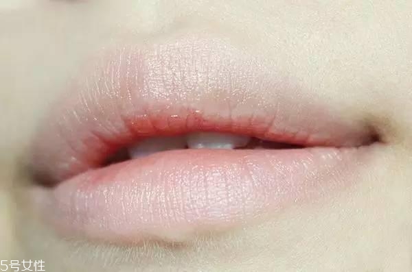 第一支口紅買什么 新手買口紅根據(jù)三點(diǎn)挑 第一支口紅買什么 新手買口紅根據(jù)三點(diǎn)挑