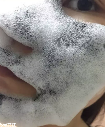 春雨泡泡面膜敷多久 春雨碳酸泡泡面膜使用效果 春雨泡泡面膜敷多久 春雨碳酸泡泡面膜使用效果